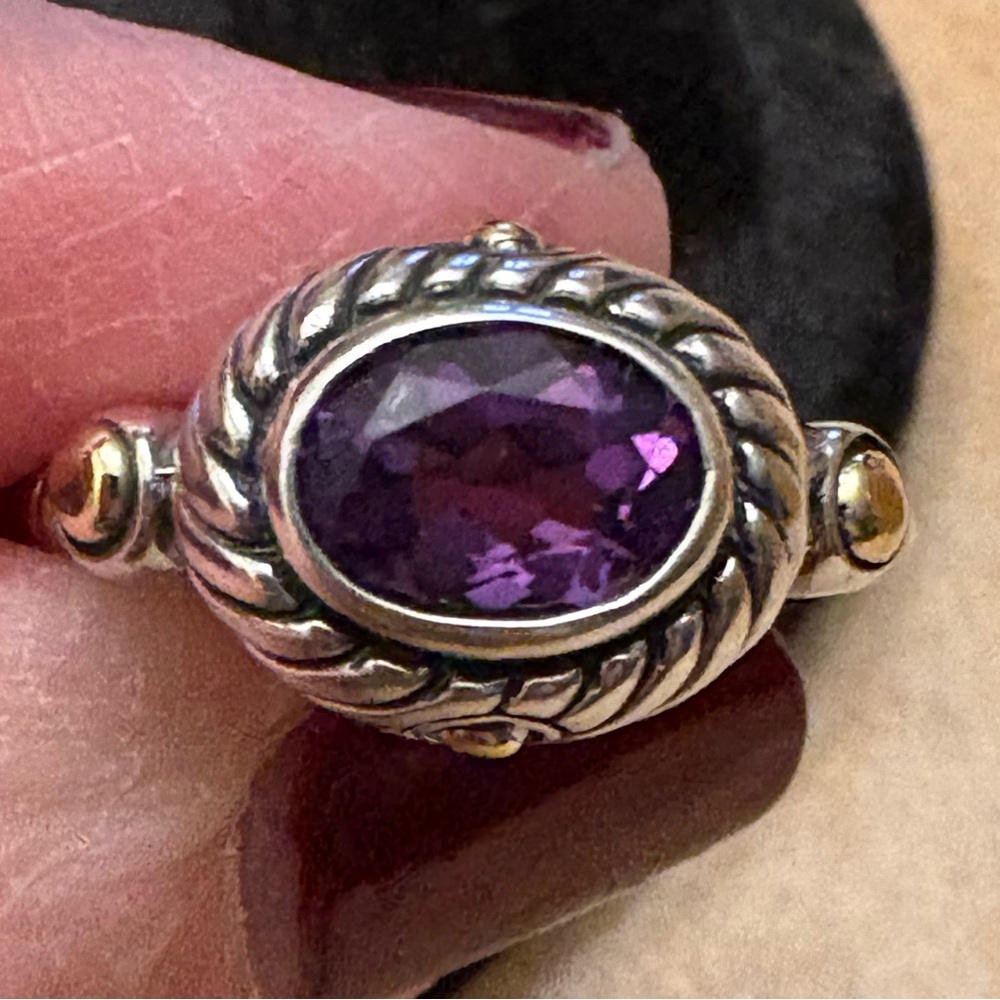 Gorgeous 18K gold & 925 Amethyst Ring